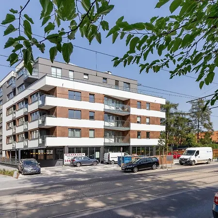公寓 Cracow Bronowicka With Parking By Renters *