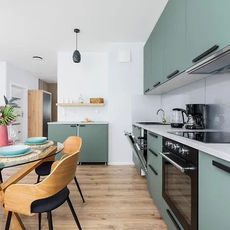 Cracow Bronowicka With Parking By Renters * Krasków